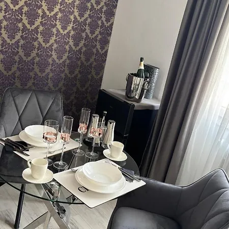 New Stylish For Rent - Heart Of The Apartment *