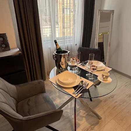 Apartment New Stylish For Rent - Heart Of The Bucharest