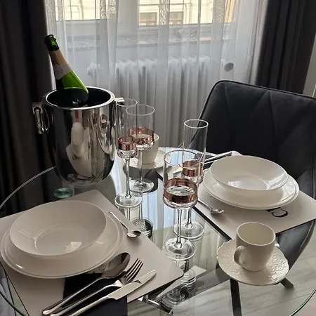 Apartment New Stylish For Rent - Heart Of The