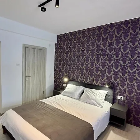 Apartment New Stylish For Rent - Heart Of The *