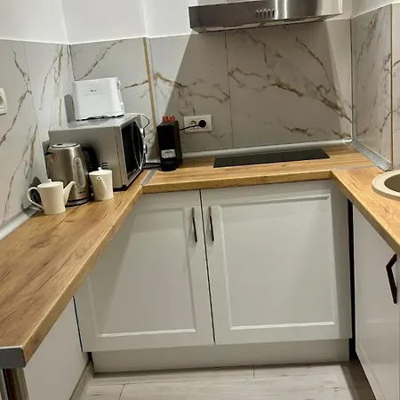 Apartment New Stylish For Rent - Heart Of The